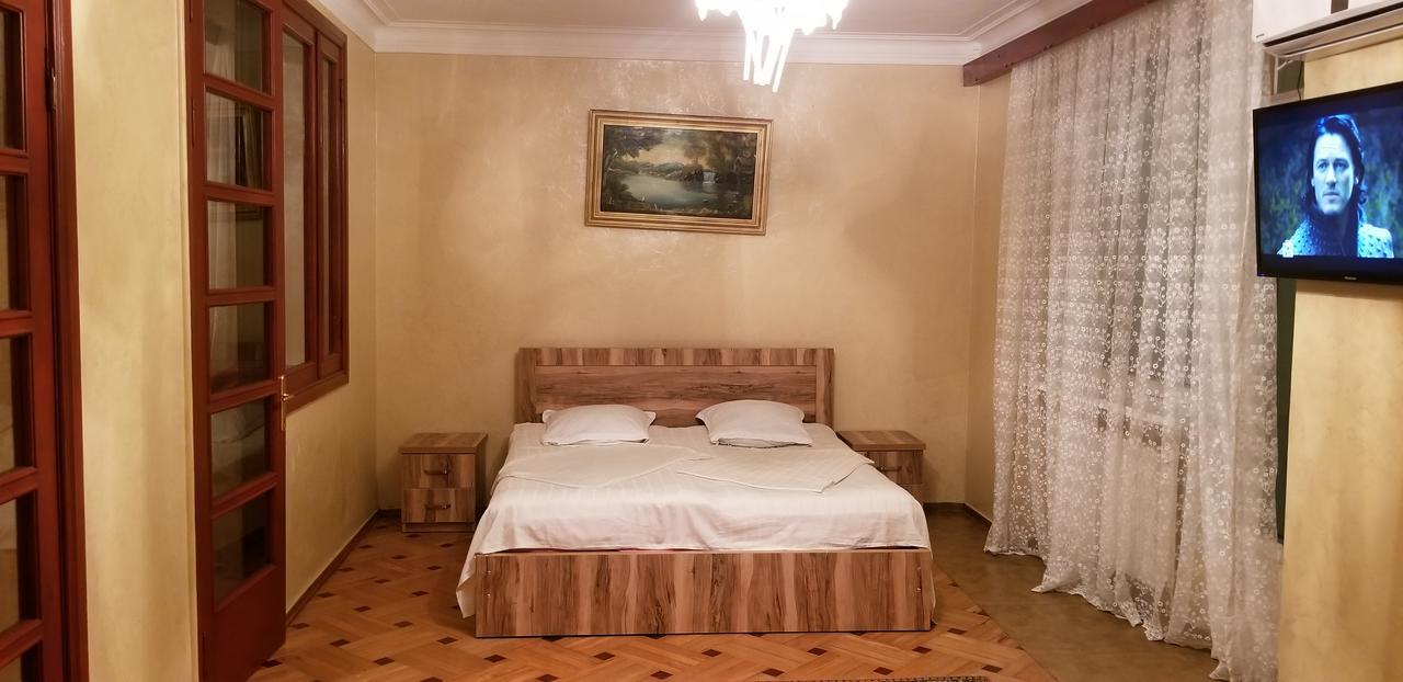 Apartment Irma Rustaveli 57 Batumi Ngoại thất bức ảnh